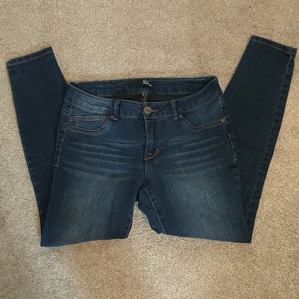 1822 Skinny Jeans